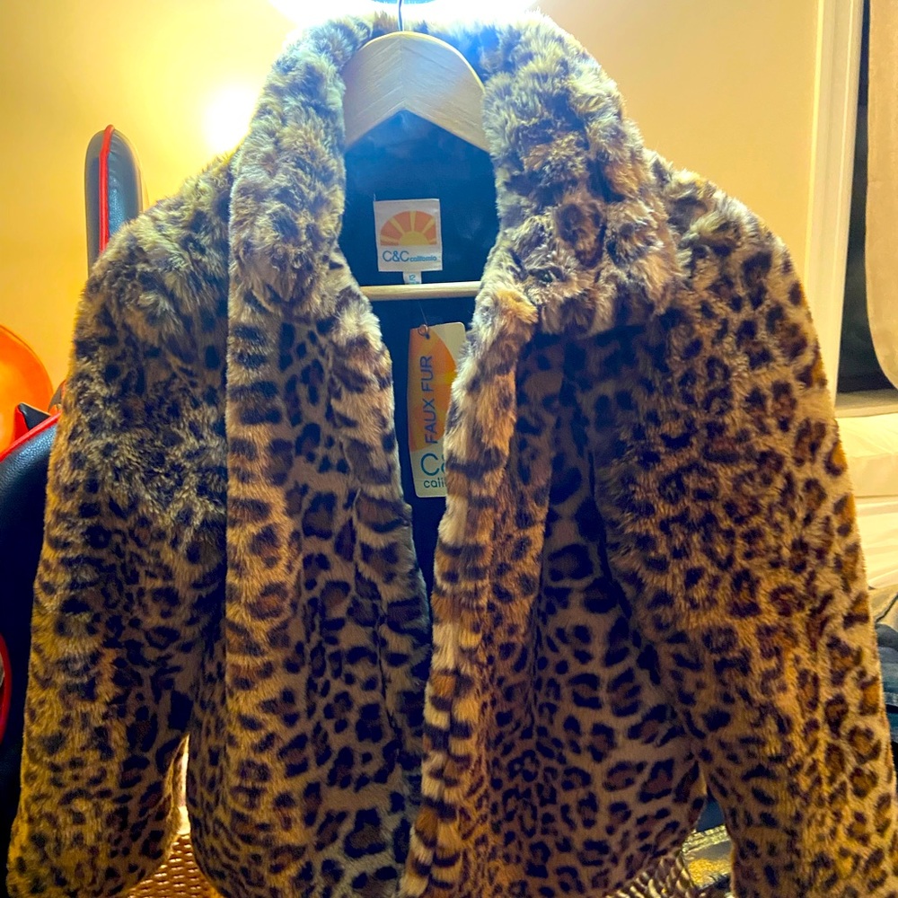 Leopard crop Jacket brand new with tag beautiful